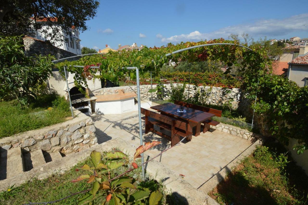 Apartments Marlen Mali Losinj Exterior photo
